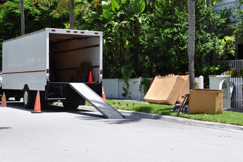 carrollton-tx-truck-accident-lawyer-moving-van Truck Accidents