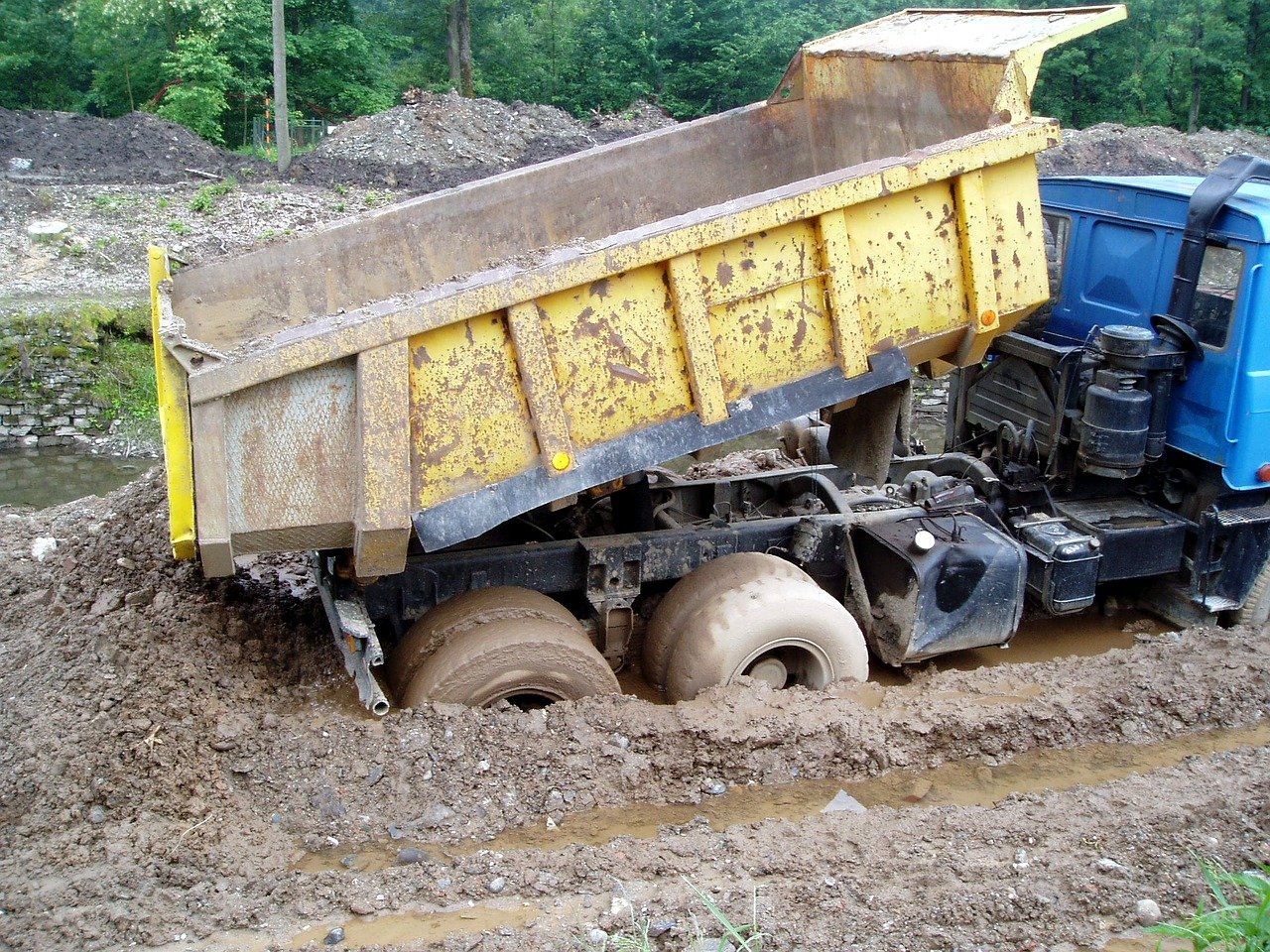 Mansfield Dump Truck Accident Lawyers